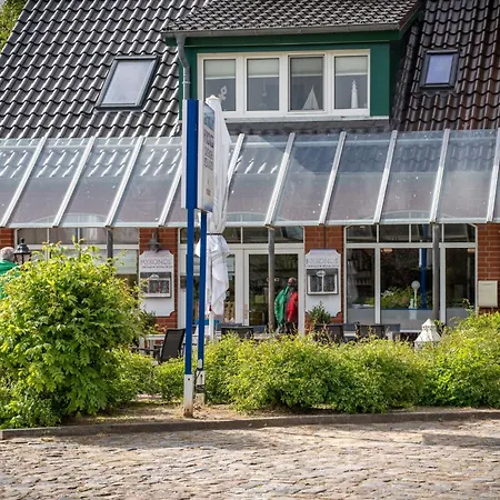 Edi-oehmsen 01 Dorumer Neufeld